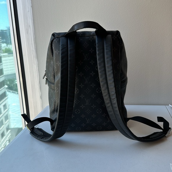 Louis Vuitton Discovery backpack - Picture 3 of 8
